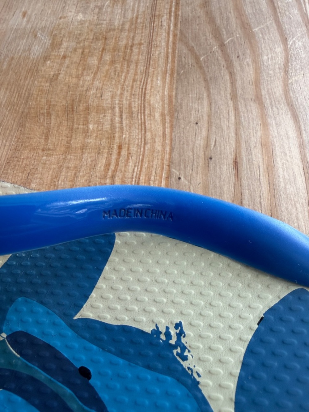 Tory Burch Blue Floral Logo Flip-Flops - Picture 6 of 6